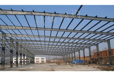襄陽鋼結構作為常用的建筑材料質量上也要經得起考驗
